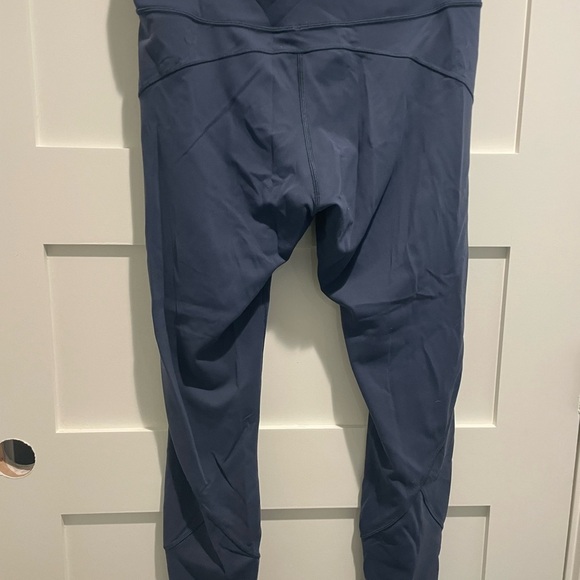 LULULEMON Navy Blue Leggings - Picture 4 of 9